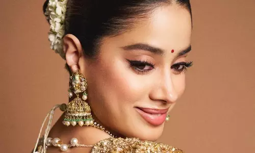 ఫోటో స్టోరి: కుంద‌న‌పు బొమ్మ జాన్వీ