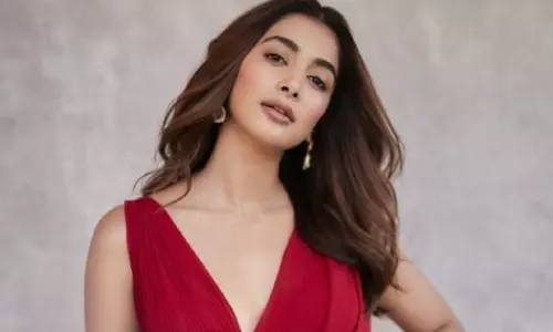 వాళ్లంతా ఫేక్.. నా ఆందోళన టికెట్ కొనేవాళ్ల కోసమే : పూజ హెగ్డే