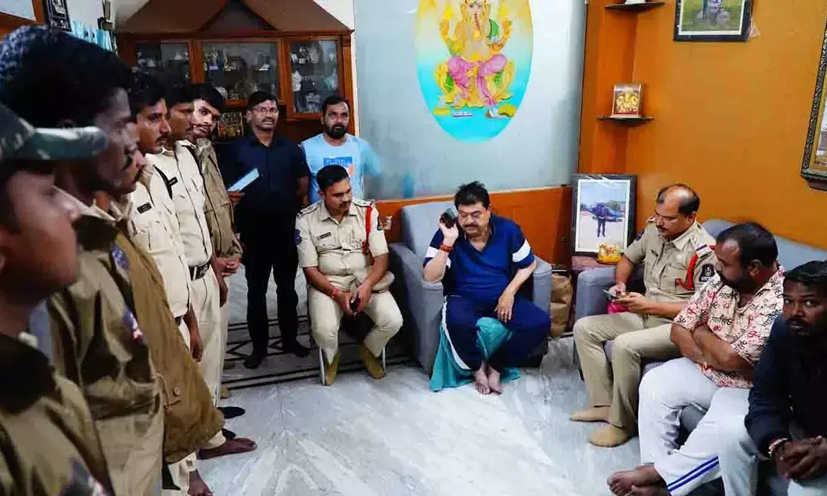 బీజేపీ చీఫ్ రాంచంద‌ర్‌రావు హౌస్ అరెస్టు.. రీజ‌నేంటి?