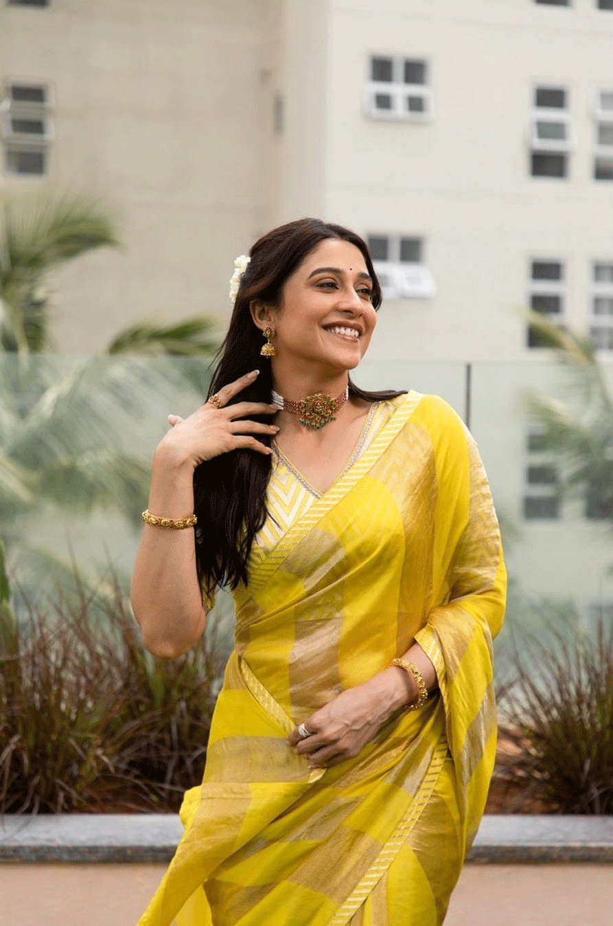 Regina Cassandra As Yellow Saree Diva with Timeless Grace