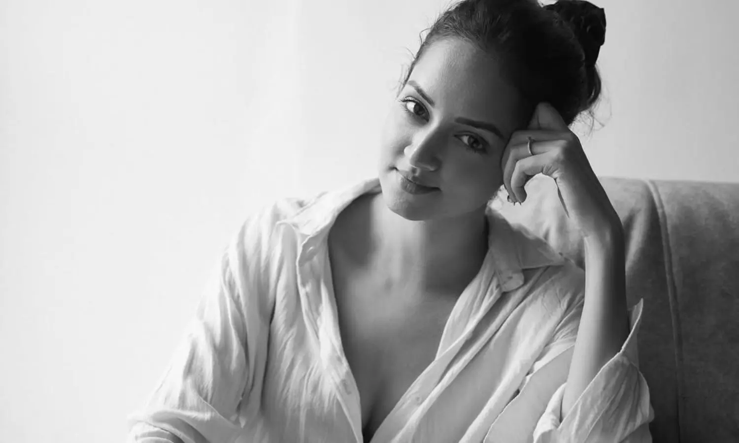 ఫోటో స్టోరి: ల‌వ్‌లీ శాన్వి కిల్లింగ్