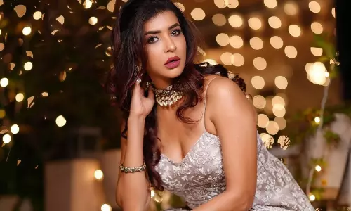 ఈడీ విచారణకు మంచు లక్ష్మీ.. అలా రావాలంటూ షరతు!