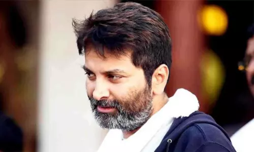 గురూజీ దృష్టిలో పడితే మాత్రం..? గురూజీ దృష్టిలో పడితే మాత్రం..?