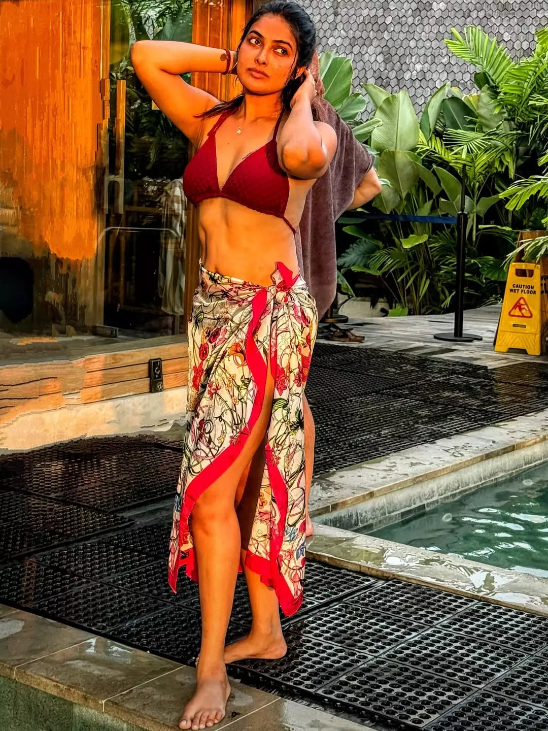 Sauna Glow and Ice Bath Bliss with Divi Vadthya