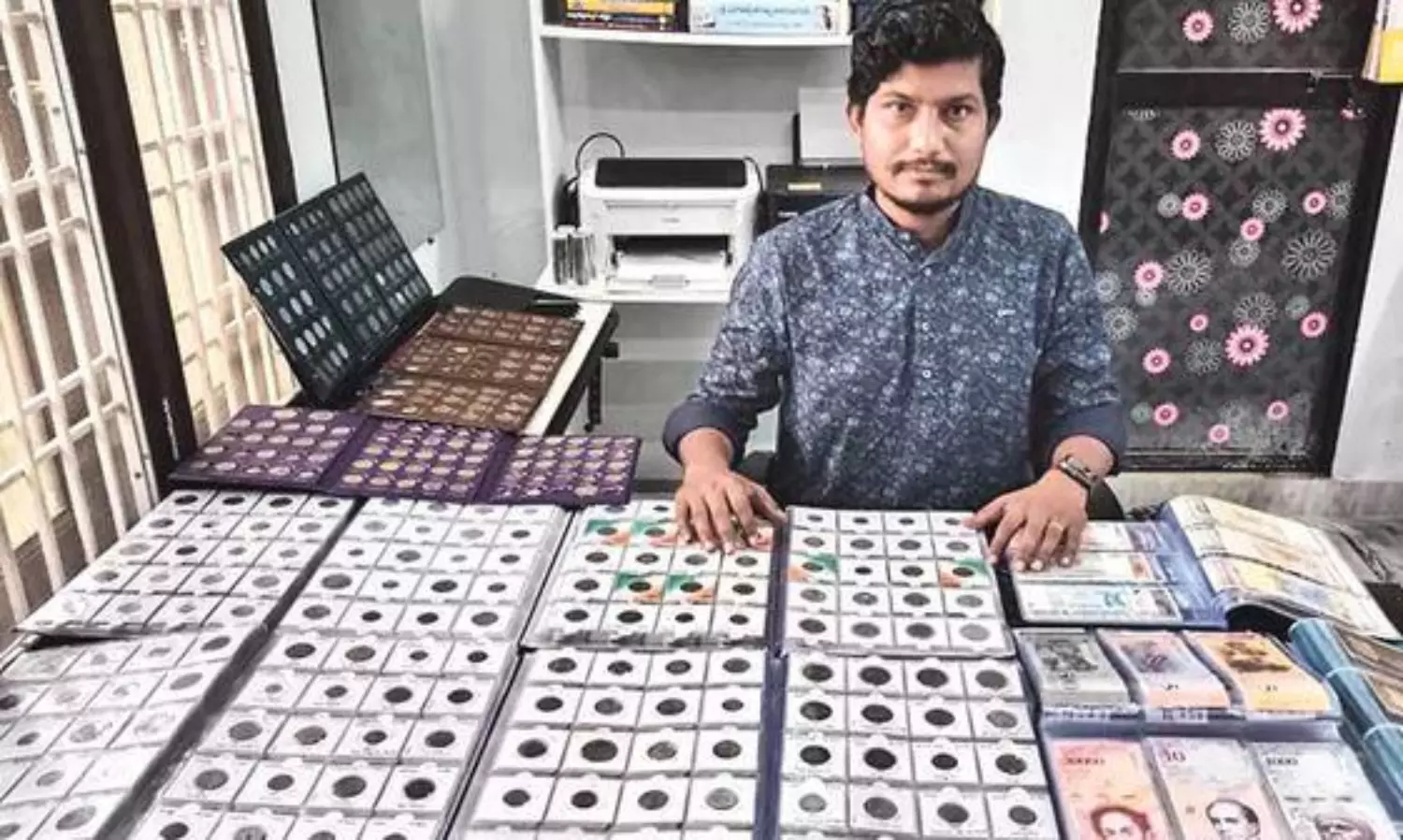 1100 రకాల విదేశీ కరెన్సీ.. అభినందిస్తున్న ప్రముఖులు!