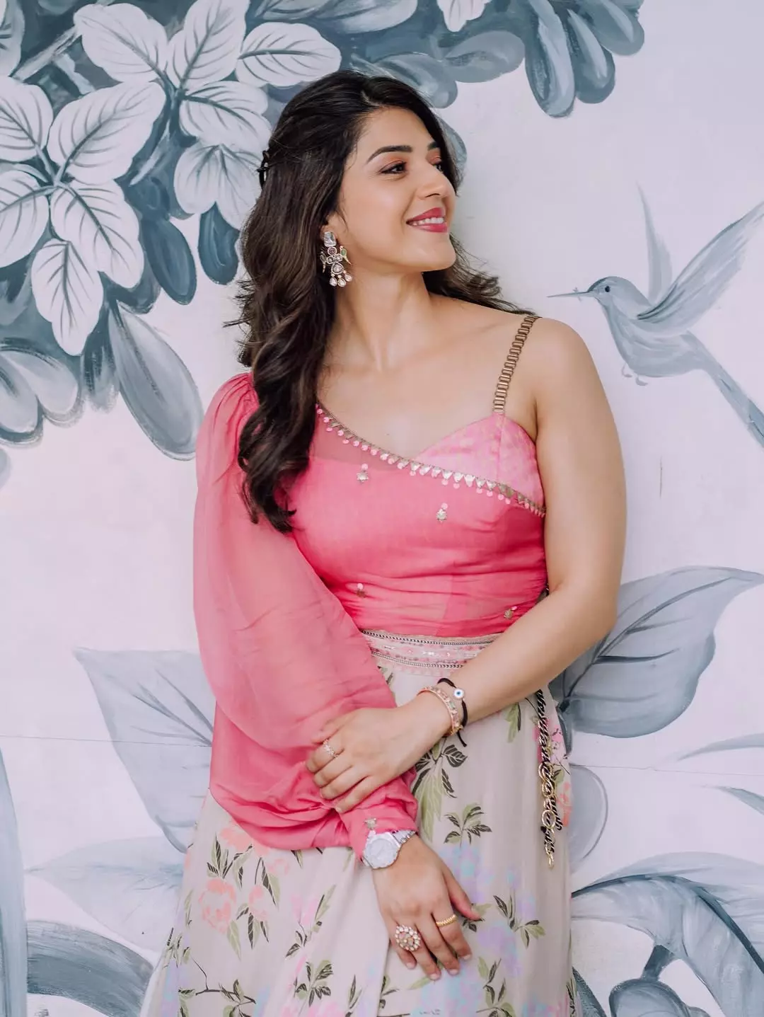 Mehreen Radiates Elegance In Pink & Pink Outfit