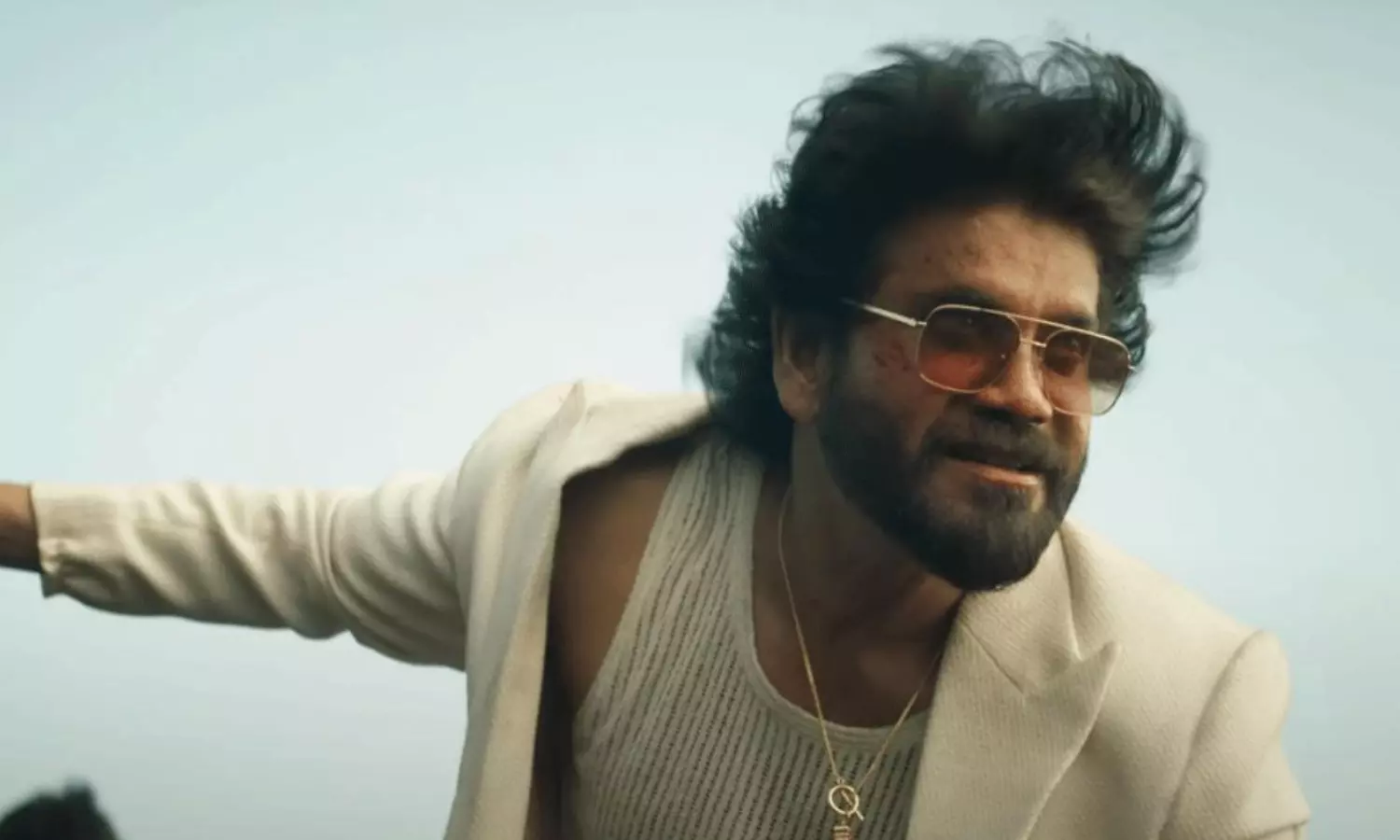 సైమన్ మిస్ ఫైర్..? సైమన్ మిస్ ఫైర్..?