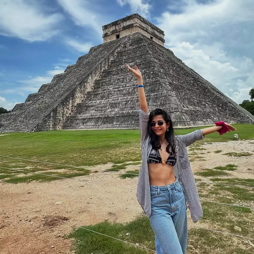Mithila Palkar Enjoys Tacos, Nachos, and Churros in Mexico