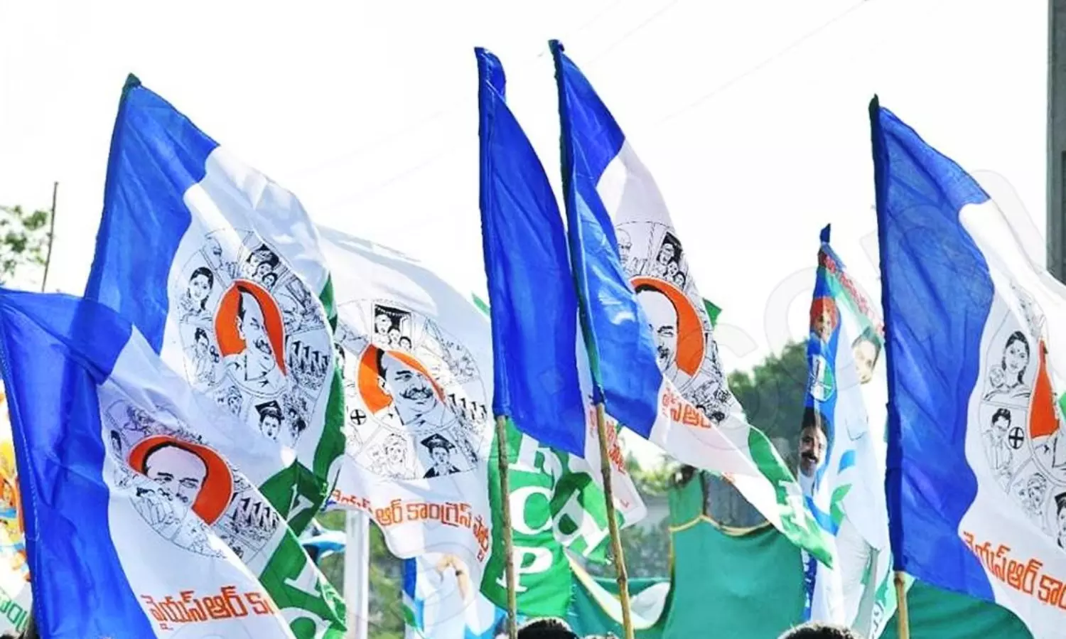 వారిలో అంతర్మధనం ....వైసీపీలో ఏమి జరుగుతోంది ?