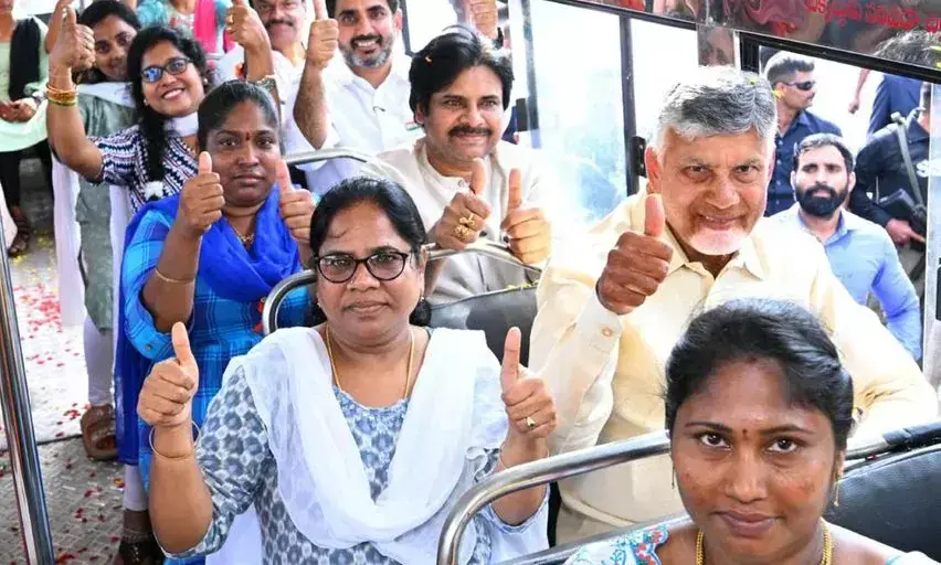 ఉచిత బస్సు హిట్టే కానీ సూపర్ హిట్టు కావాలంటేనే ? ఉచిత బస్సు హిట్టే కానీ సూపర్ హిట్టు కావాలంటేనే ?