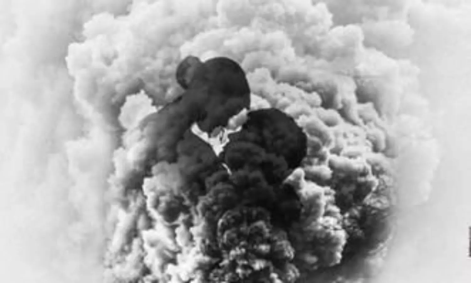 డైరెక్టర్ తేజ కొడుకుతో రొమాన్స్ కి సిద్ధమైన కృష్ణ మనవరాలు.. ఫస్ట్ లుక్ పోస్టర్ వైరల్! డైరెక్టర్ తేజ కొడుకుతో రొమాన్స్ కి సిద్ధమైన కృష్ణ మనవరాలు.. ఫస్ట్ లుక్ పోస్టర్ వైరల్!