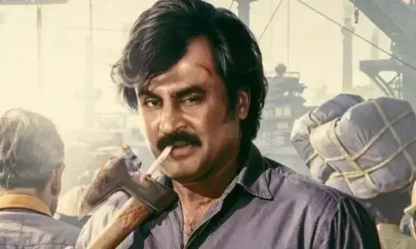 వెండి తెరపై తొలిసారి చూసుకున్నపుడు రజనీ ఏం చేశారో తెలుసా ?