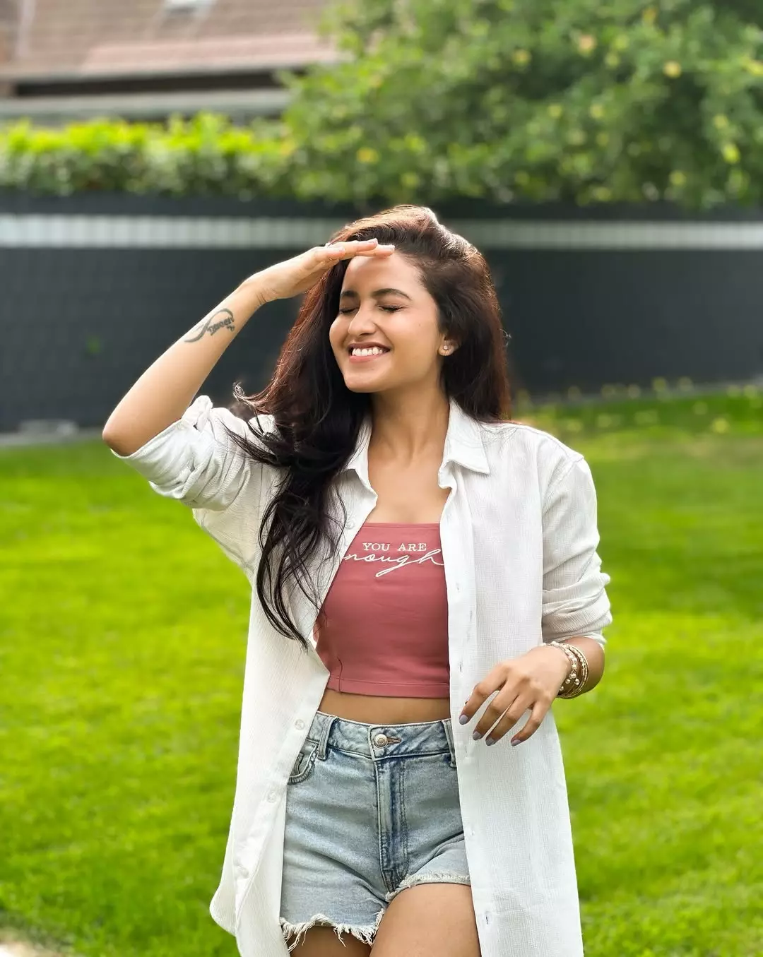 Deepika Pilli Glows in Sunshine Therapy Moments