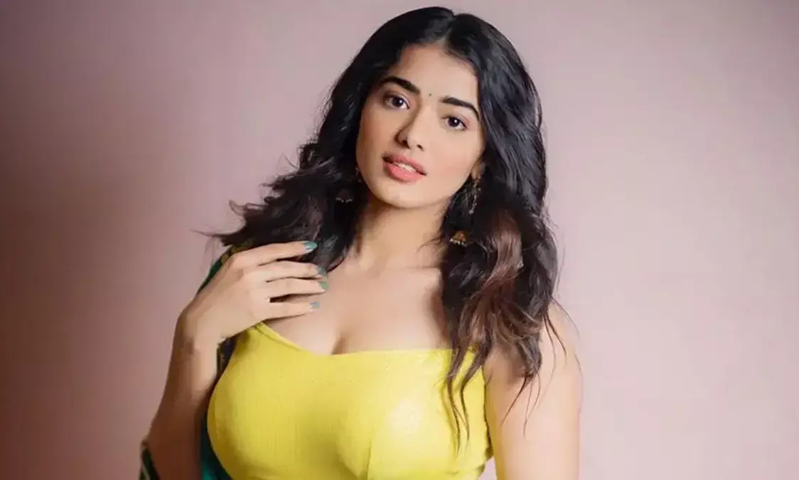 కేతిక శర్మ బోల్డ్ ఆఫర్ కి నో చెప్పిందా? కేతిక శర్మ బోల్డ్ ఆఫర్ కి నో చెప్పిందా?