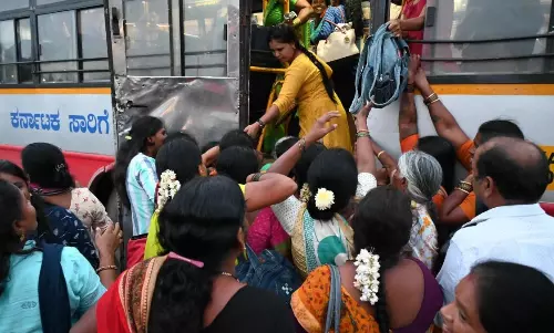 మహిళా ఫ్రీ బస్ సక్సెస్ కాలేదా ?