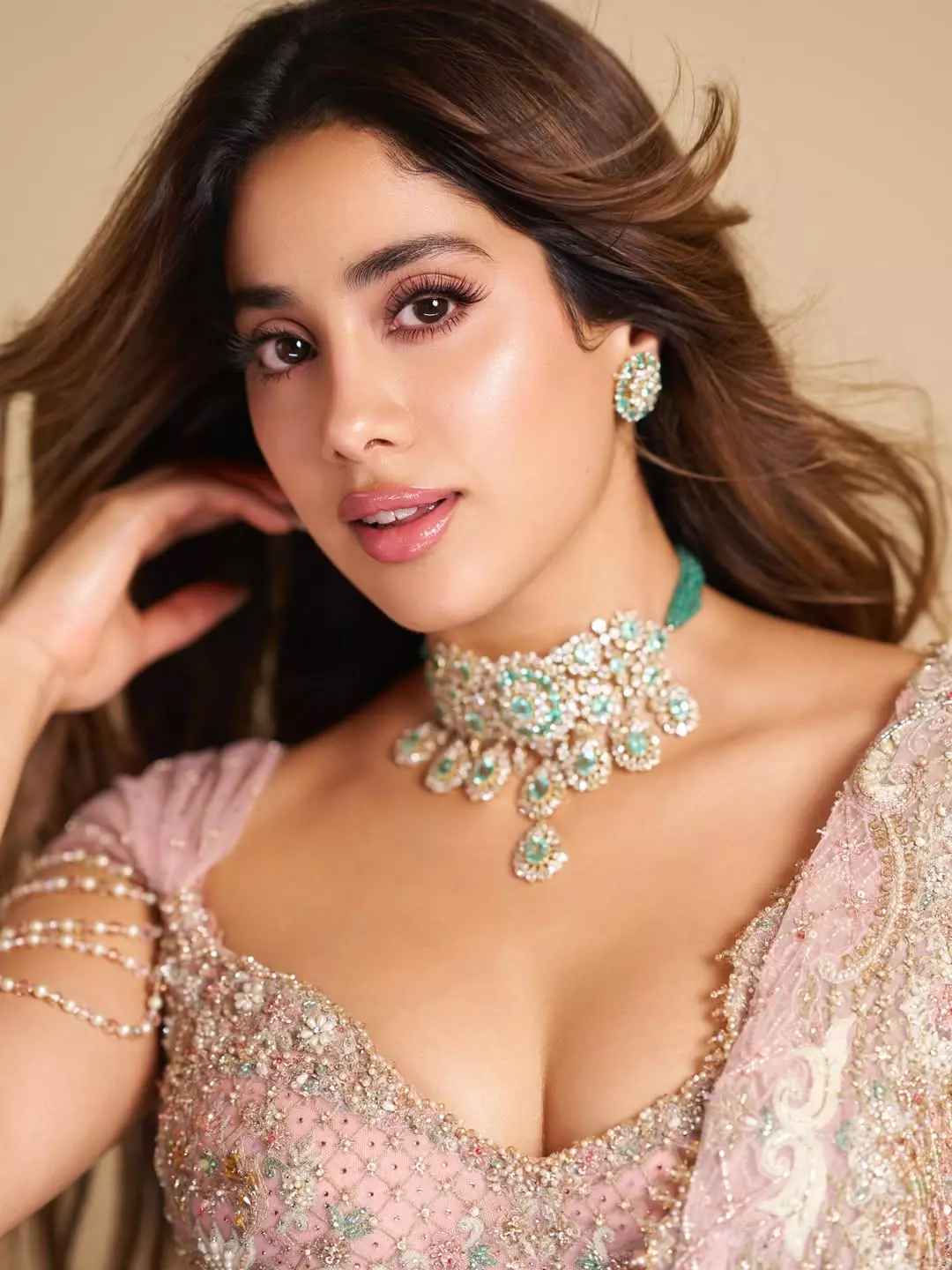 Janhvi Kapoors in Very Apsara Core Janhvi Kapoors in Very Apsara Core