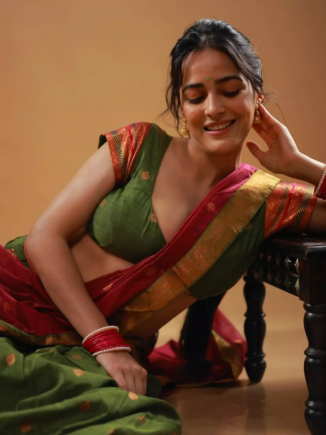 Khushboo Chaudhary in Timeless Saree Photoshoot Aesthetic