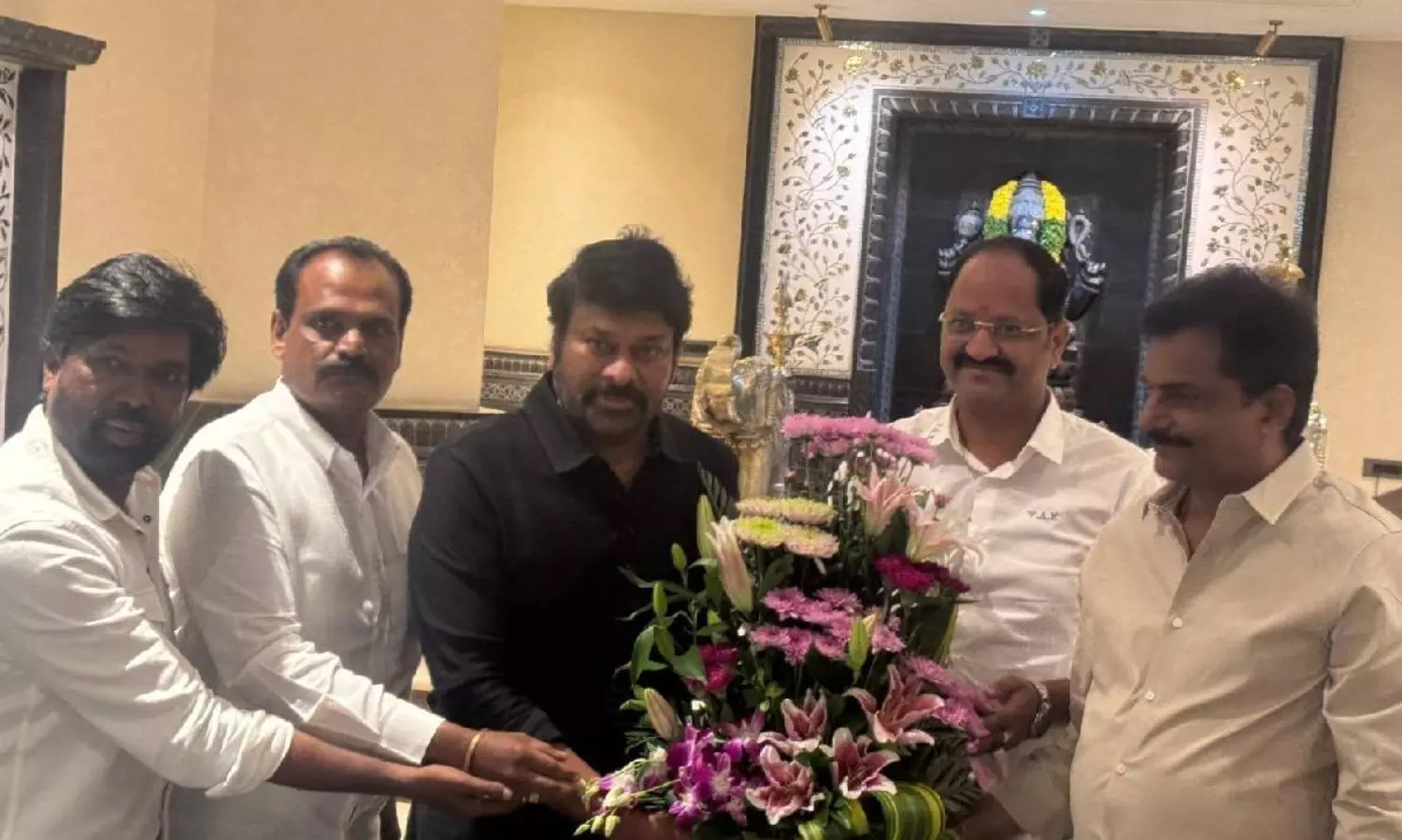 24 క్రాఫ్ట్స్ కోసం మెగాస్టార్ ముందడుగు