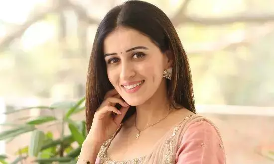 ఇద్దరు పిల్లల తల్లి, సర్జరీకి ముందే... ట్రోల్స్‌కి రియాక్షన్‌