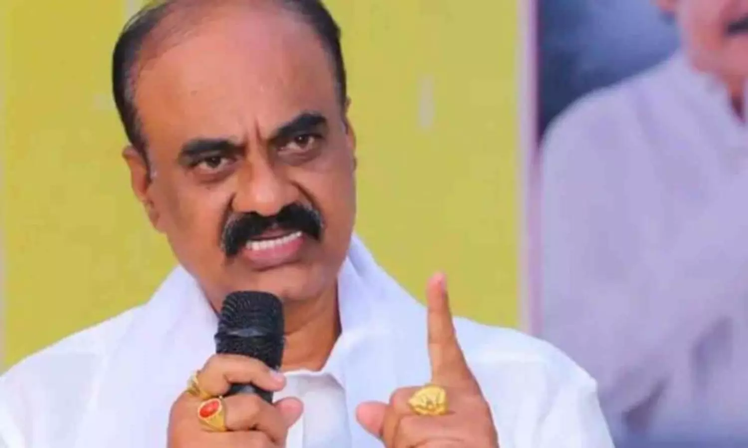 బొలిశెట్టి లొల్లి: జనసేనకు గెయినెంత ..! బొలిశెట్టి లొల్లి: జనసేనకు గెయినెంత ..!