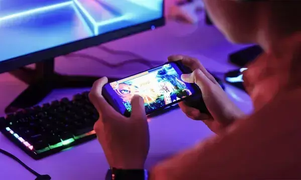 తేడా వస్తే కఠిన శిక్షలు.. ఆన్లైన్ గేమింగ్ బిల్లు ఆమోదం తేడా వస్తే కఠిన శిక్షలు.. ఆన్లైన్ గేమింగ్ బిల్లు ఆమోదం