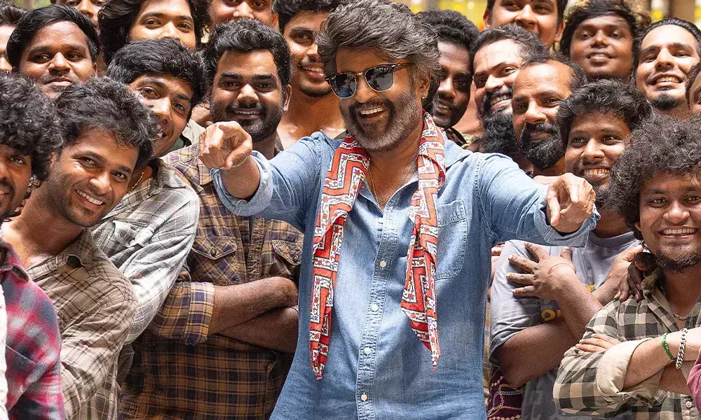 సెన్సార్ సర్టిఫికెట్ మార్చండి.. హైకోర్టుకు కూలీ మేకర్స్