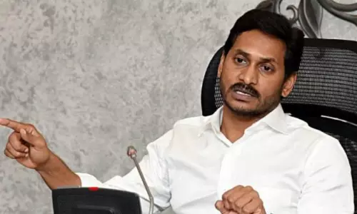 జగన్ సపోర్టు : వారికి చేదు...బీజేపీకి మోజు !