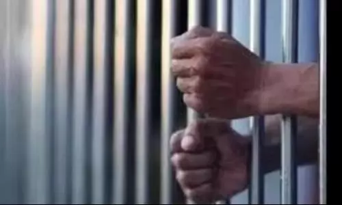 శ్రీకాంత్ పెరోల్ రద్దు.. చంద్రబాబు సర్కారులో అరాచకం తక్కువే