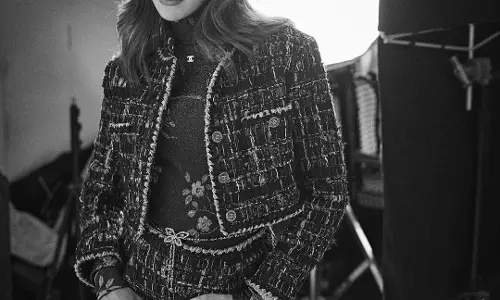 Ananya Panday Shares a Stylish New Post