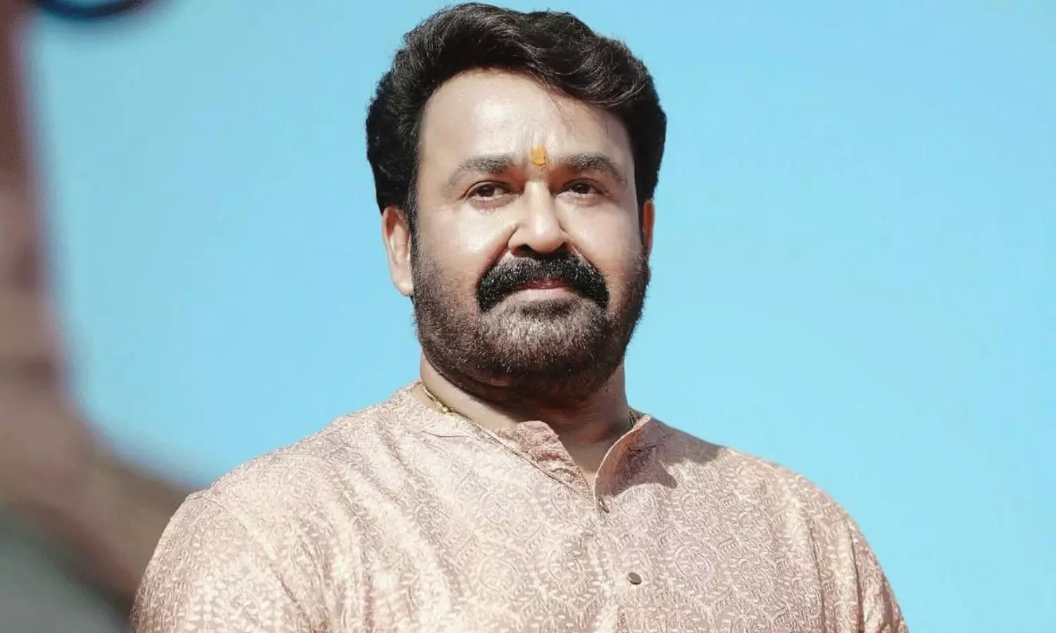 ఇండస్ట్రీకి మరో వారసురాలు.. కూతురు ఎంట్రీపై స్టార్ హీరో రియాక్షన్! ఇండస్ట్రీకి మరో వారసురాలు.. కూతురు ఎంట్రీపై స్టార్ హీరో రియాక్షన్!