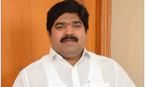 నాటి వర్మ ‘వ్యూహం’.. నేటి నిర్మాత అరెస్ట్ తో మాయం