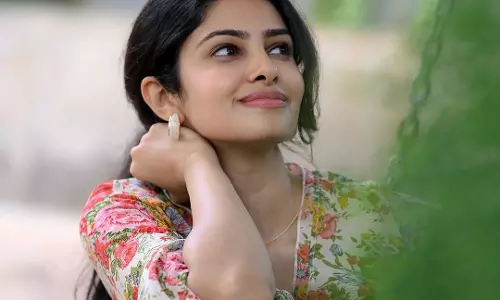 Manasa Varanasi Finds Calm With Puppy And Swing