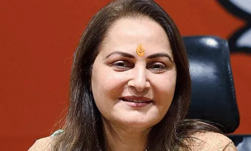 పెళ్ల‌యిన‌ నిర్మాత‌ను పెళ్లాడాక న‌టి జీవితం