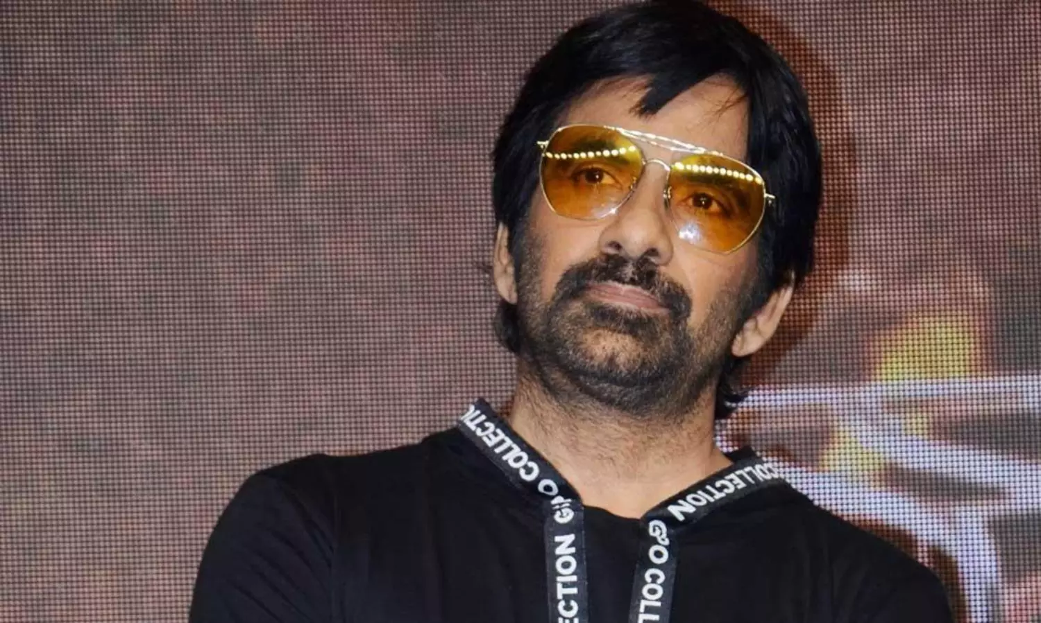 మొన్న నాగ్.. నిన్న చిరూ, ఇప్పుడు రవితేజతో.. మొన్న నాగ్.. నిన్న చిరూ, ఇప్పుడు రవితేజతో..