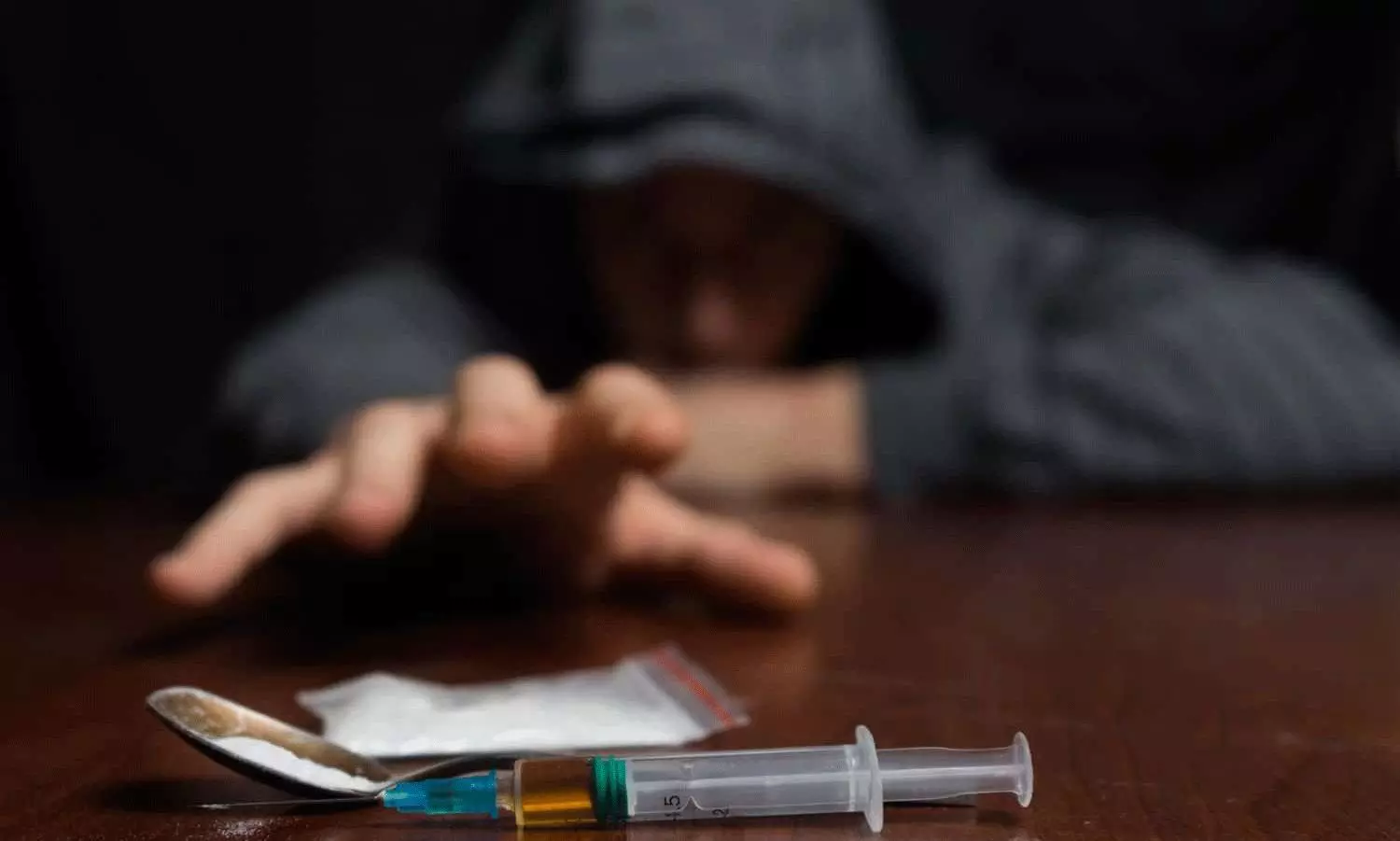 మత్తు ముఠాల చేతుల్లో మహిళలు.. 7 నెలల్లో 100 మందికి కౌన్సెలింగ్ మత్తు ముఠాల చేతుల్లో మహిళలు.. 7 నెలల్లో 100 మందికి కౌన్సెలింగ్