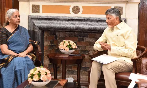 జ‌గ‌న్ ధ్వంసం చేశాడు.. ఆదుకోండి:  చంద్రబాబు