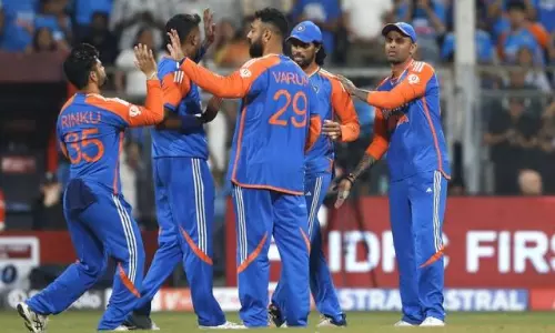 స్పాన్సర్‌ లేకుండానే ఆసియా కప్‌లో టీమ్‌ఇండియా