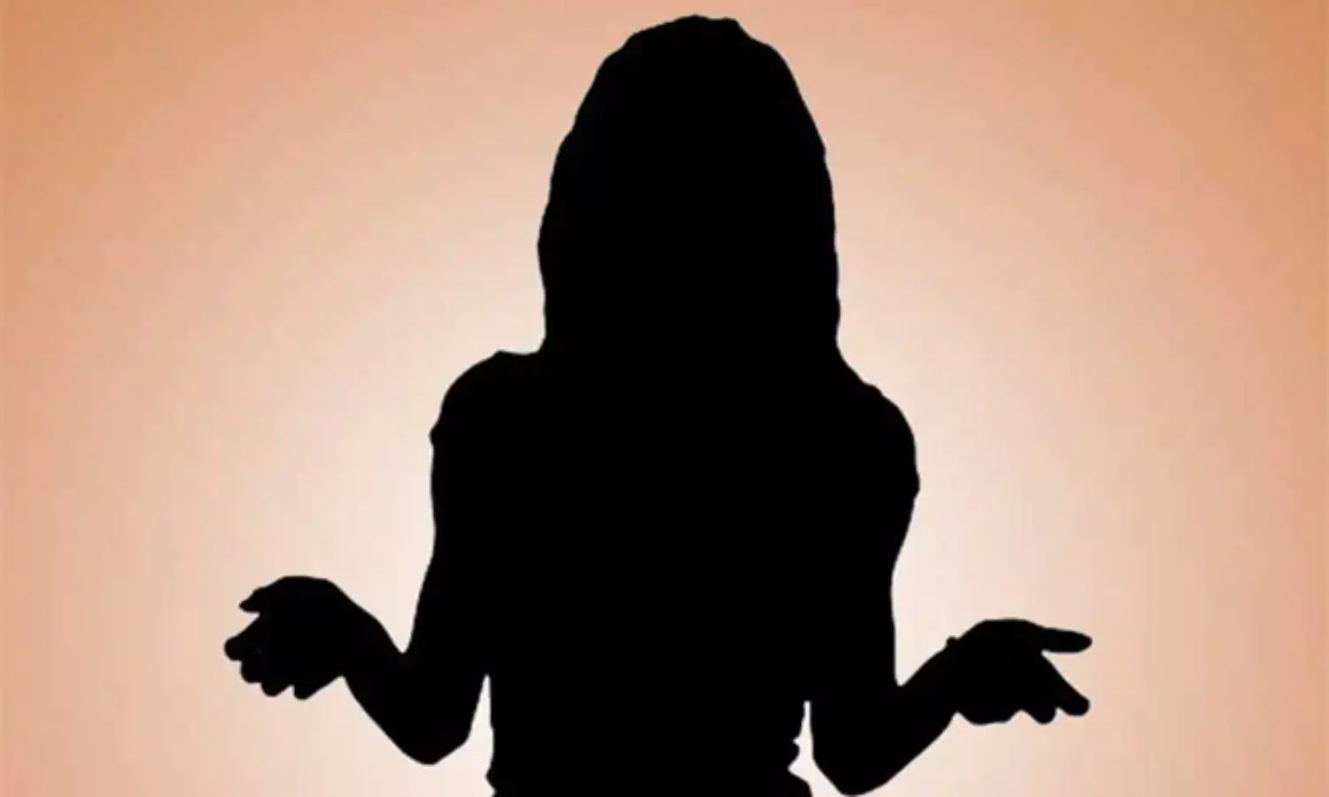 హైప్ ను చూసి భ‌య‌ప‌డుతున్న హీరోయిన్