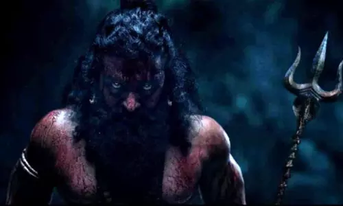 కాంతార-2 కావాలా.. వంద కోట్లు కట్టండి