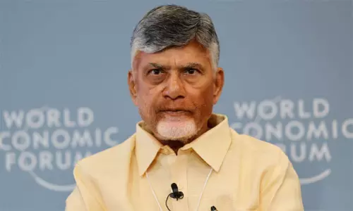 వైసీపీ వైపు చూడొద్దు...బాబు ఓపెన్ అప్పీల్
