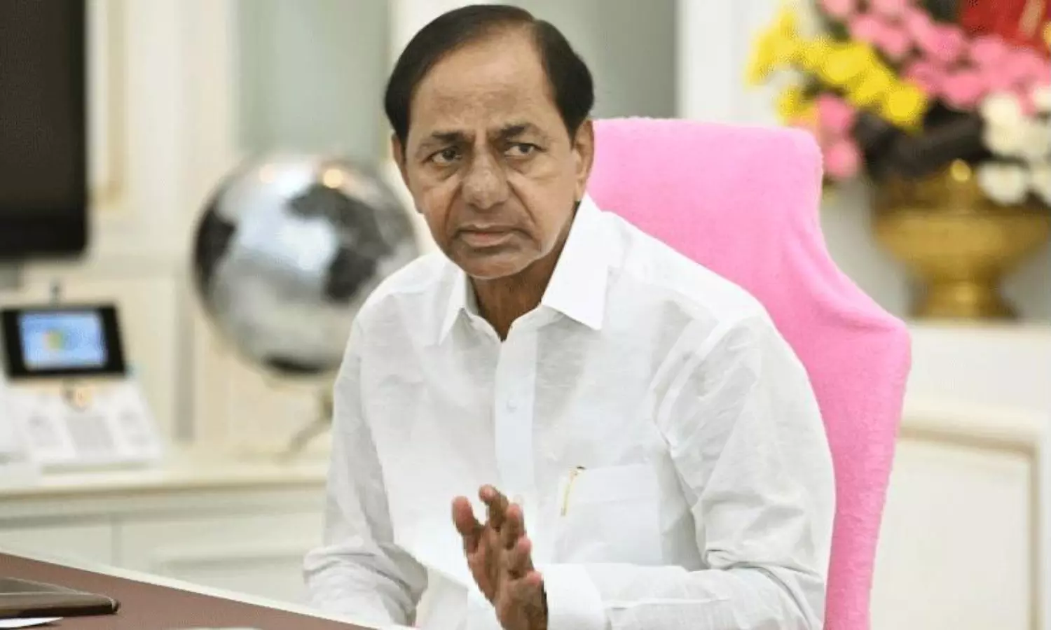 పెద్ద సారుకు ఏమైంది? కేసీఆర్ కు మళ్లీ అస్వస్థత పెద్ద సారుకు ఏమైంది? కేసీఆర్ కు మళ్లీ అస్వస్థత