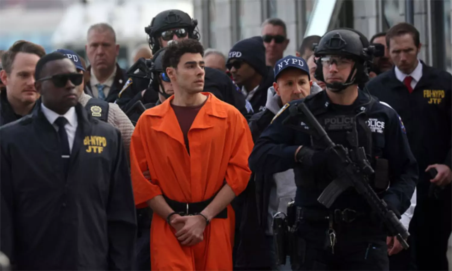 సీఈవోను హత్య చేసినోడికి బెయిల్ కోసం యూఎస్ లో ఉద్యమం సీఈవోను హత్య చేసినోడికి బెయిల్ కోసం యూఎస్ లో ఉద్యమం