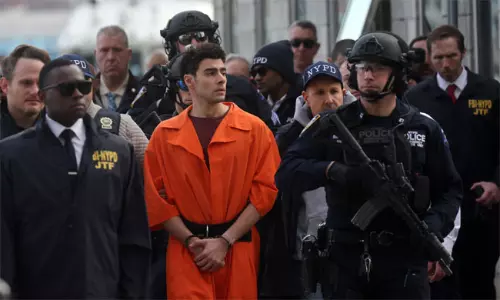 సీఈవోను హత్య చేసినోడికి బెయిల్ కోసం యూఎస్ లో ఉద్యమం సీఈవోను హత్య చేసినోడికి బెయిల్ కోసం యూఎస్ లో ఉద్యమం