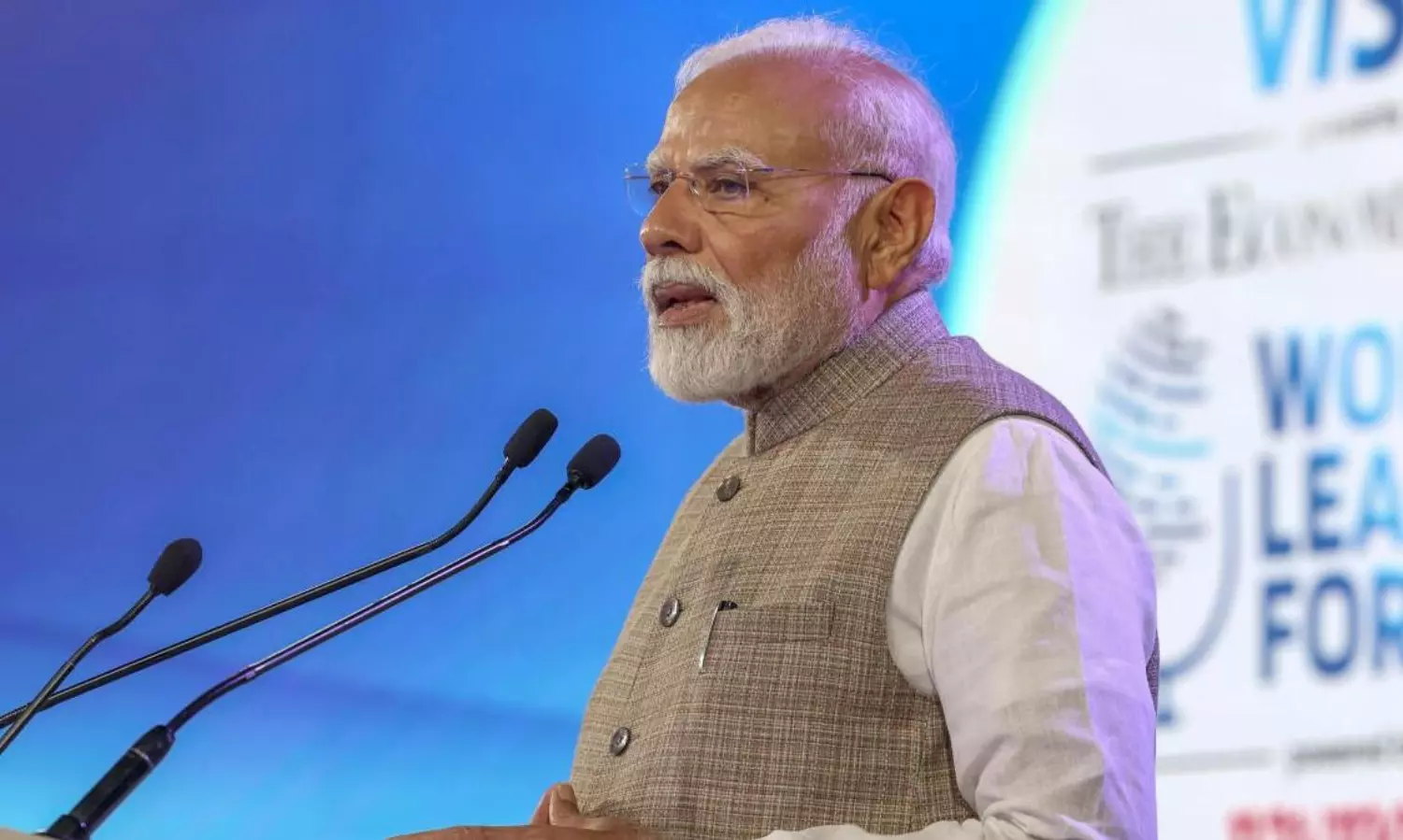 దేశ ప్రజలకు ఓ సంచలన పిలుపునిచ్చిన మోడీ