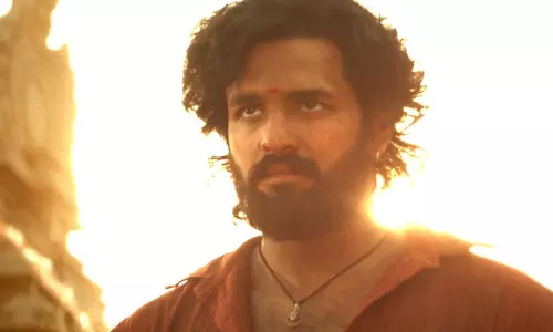 లెనిన్ లో ల‌గెత్తించే భామ..ఛాన్స్ ఎవ‌రిదంటే?