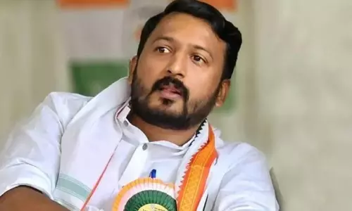 కాంగ్రెస్‌ ఎమ్మెల్యే పై నటి ఆరోపణలు.. అధిష్టానం కీలక నిర్ణయం