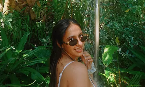 Akansha Ranjan Kapoor Beach Vibes and Fashion Goals