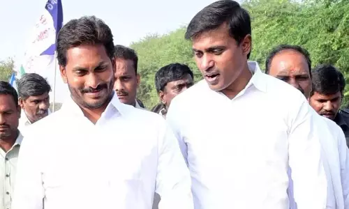 జగన్ ను ఇరుకున పెట్టేస్తున్న మిథున్ రెడ్డి.. అధినేత ఆలోచనపై సస్పెన్స్