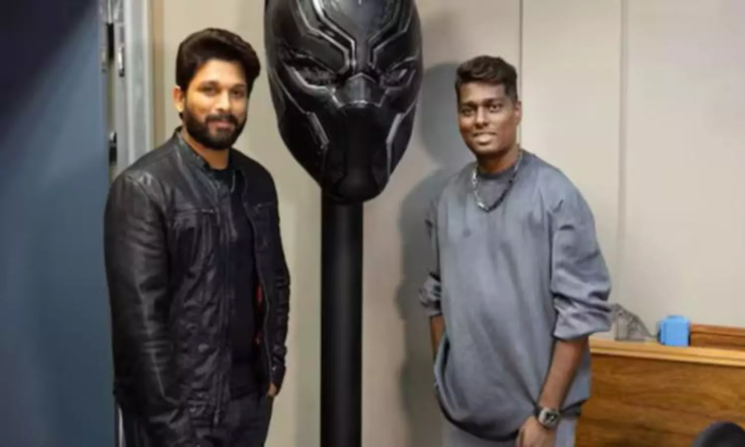 బన్నీ- అట్లీ మూవీ.. ఏ ఒక్కరికీ ఆ ఛాన్స్ లేదు! బన్నీ- అట్లీ మూవీ.. ఏ ఒక్కరికీ ఆ ఛాన్స్ లేదు!