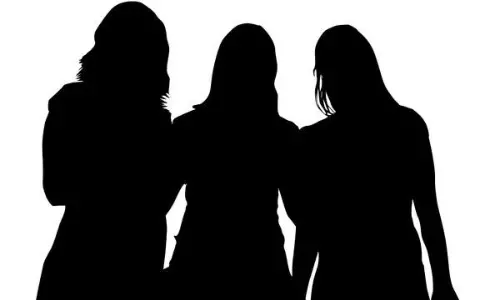 ఆ ముగ్గురు బిగ్ బ్రేక్ కోసం వెయిటింగ్!